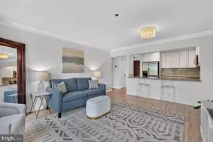 125 N Lee St, Alexandria, VA 22314 - Photo 3