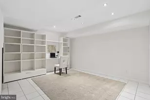 109 King Henry Ct, Alexandria, VA 22314 - Photo 25