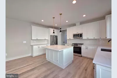 41 E Reed Avenue, Alexandria, VA 22305 - Photo 7