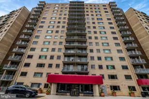 2500 N Van Dorn St, Alexandria, VA 22302 - Photo 31