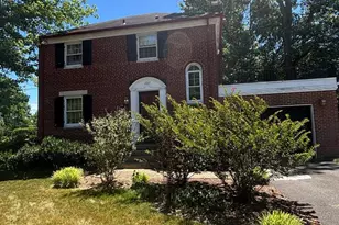 2317 Valley Dr, Alexandria, VA 22302 - Photo 1