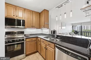 6101 Edsall Rd, Alexandria, VA 22304 - Photo 15