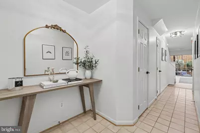 109 Martin Lane, Alexandria, VA 22304 - Photo 5