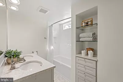 301 Columbia Road, Alexandria, VA 22302 - Photo 51