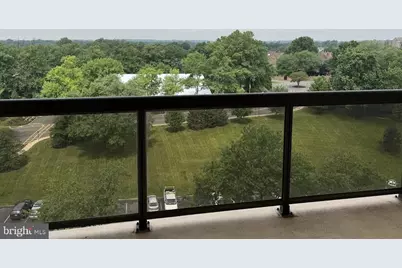 205 Yoakum Parkway #1004, Alexandria, VA 22304 - Photo 7