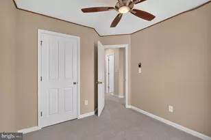 4659 Lambert Dr, Alexandria, VA 22311 - Photo 23