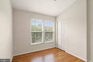 917 Rolfe Pl, Alexandria, VA 22314 - Photo 41