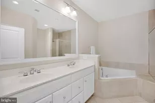 714 Bracey Ln, Alexandria, VA 22314 - Photo 33