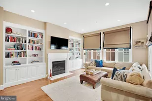 714 Bracey Ln, Alexandria, VA 22314 - Photo 13