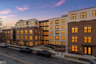811 N Columbus St, Alexandria, VA 22314 - Photo 3