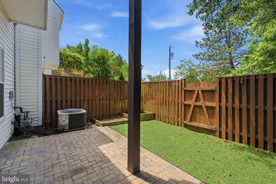 111 Lake Cook Drive, Alexandria, VA 22304 - Photo 33