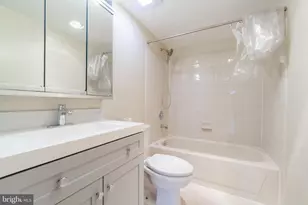 805 N Howard Street N, Alexandria, VA 22304 - Photo 17