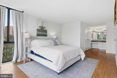 5300 Holmes Run Parkway #607, Alexandria, VA 22304 - Photo 13