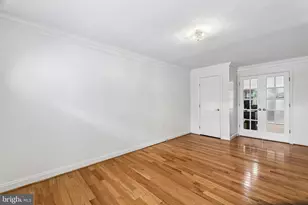 113 Meadows Ln, Alexandria, VA 22304 - Photo 7