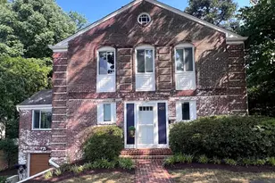 432 Argyle Dr, Alexandria, VA 22305 - Photo 1