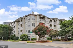 4561 Strutfield Ln, Alexandria, VA 22311 - Photo 1