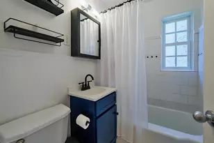 1608 W Abingdon Dr, Alexandria, VA 22314 - Photo 29