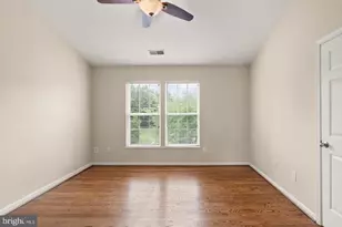 917 Rolfe Pl, Alexandria, VA 22314 - Photo 35