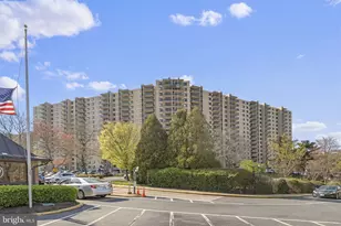 203 Yoakum Pkwy, Alexandria, VA 22304 - Photo 33