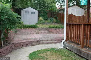 7 Ingram St, Alexandria, VA 22304 - Photo 25