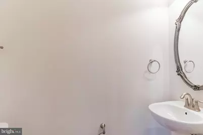 908 W Glebe Road, Alexandria, VA 22305 - Photo 15