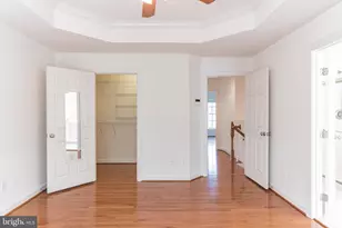 908 W Glebe Rd, Alexandria, VA 22305 - Photo 17