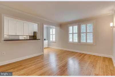 610 Bashford Lane #1313, Alexandria, VA 22314 - Photo 3