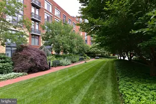 520 John Carlyle St, Alexandria, VA 22314 - Photo 27