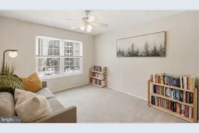 3307 Wyndham Circle #2158, Alexandria, VA 22302 - Photo 11