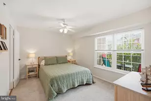 3307 Wyndham Cir, Alexandria, VA 22302 - Photo 7