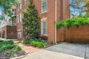 303 S Union St, Alexandria, VA 22314 - Photo 57