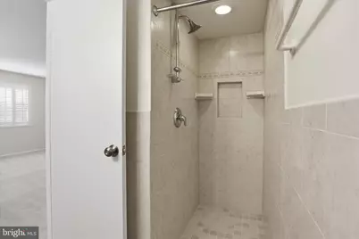 5340 Holmes Run Parkway #904, Alexandria, VA 22304 - Photo 21