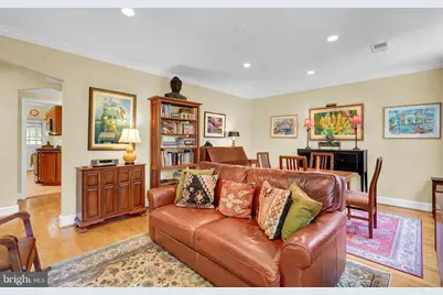 400 Commonwealth Avenue #304, Alexandria, VA 22301 - Photo 3