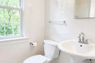 300 Commonwealth Ave, Alexandria, VA 22301 - Photo 15