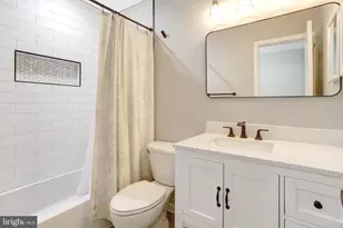 10 W Glebe Rd, Alexandria, VA 22305 - Photo 13