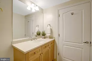 1115 Cameron St, Alexandria, VA 22314 - Photo 39