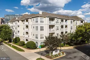 4550 Strutfield Ln, Alexandria, VA 22311 - Photo 17