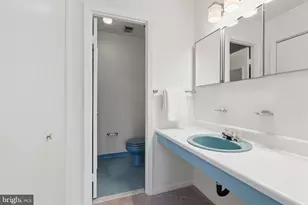 1306 Commonwealth Ave, Alexandria, VA 22301 - Photo 17