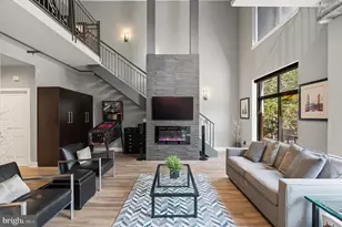 520 John Carlyle St, Alexandria, VA 22314 - Photo 3