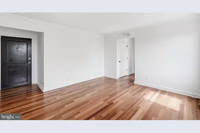 906 S Washington Street S #307, Alexandria, VA 22314 - Photo 5