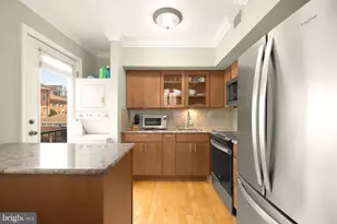 1115 N Pitt St, Alexandria, VA 22314 - Photo 9
