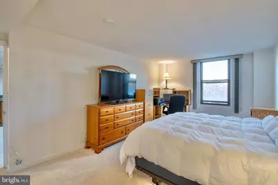 4600 Duke Street #408, Alexandria, VA 22304 - Photo 5