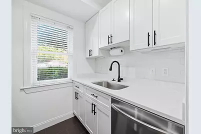906 Washington Street #111, Alexandria, VA 22314 - Photo 13