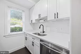906 Washington St, Alexandria, VA 22314 - Photo 13