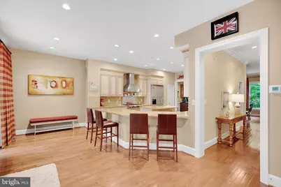 714 Bracey Lane, Alexandria, VA 22314 - Photo 15