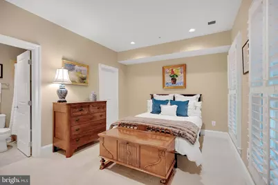 714 Bracey Lane, Alexandria, VA 22314 - Photo 5
