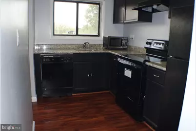 3240 S 28th Street #302, Alexandria, VA 22302 - Photo 7