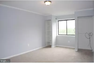 3240 S 28th Street #302, Alexandria, VA 22302 - Photo 9