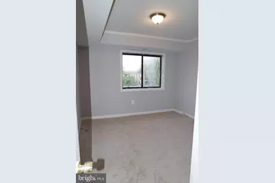 3240 S 28th Street #302, Alexandria, VA 22302 - Photo 11