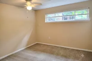 104 Roberts Ln, Alexandria, VA 22314 - Photo 21